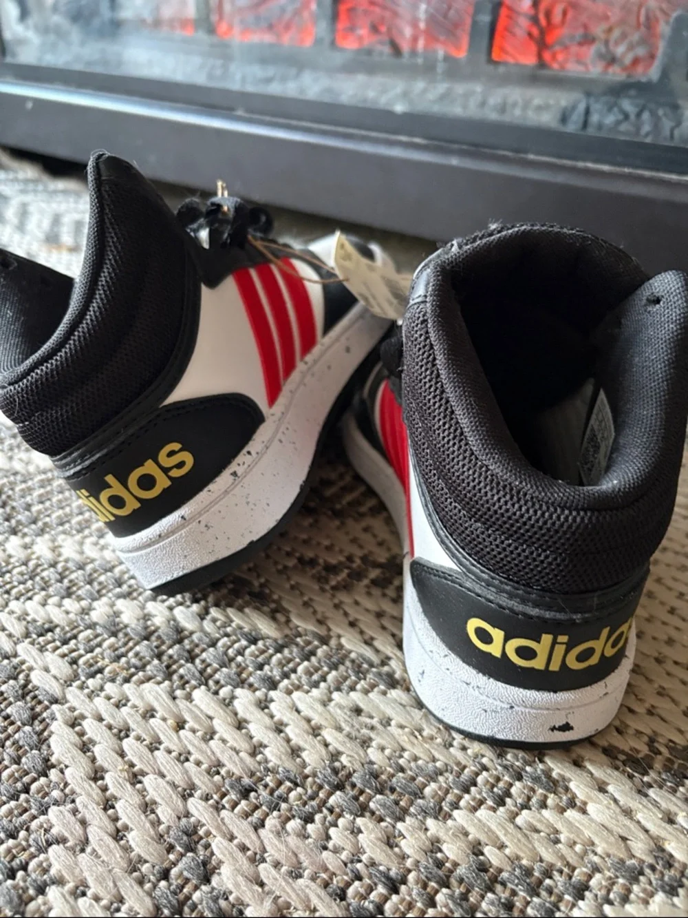 adidas Kids Mid-Top Sneakers in Black, White & Red - Picture 3 of 3